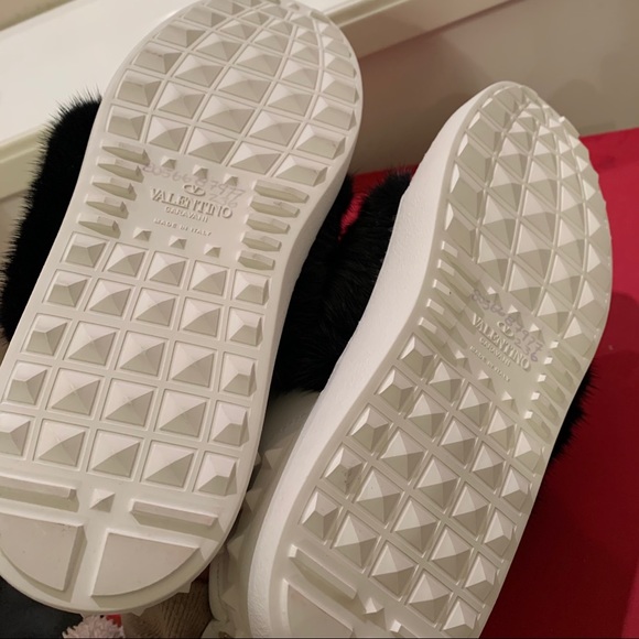 VALENTINO GARAVANI Rockstud Sneaker - Picture 4 of 5